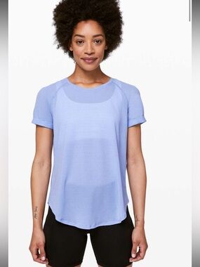 Lululemon Athletica Open Up Tie back Short Sleeve Tee in hydrangea
